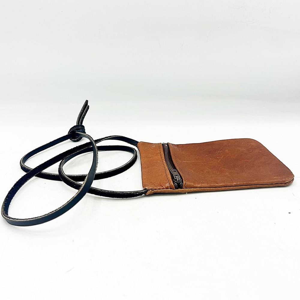 Leather Artisan Small Crossbody Leather Bag Handmade - Picture 2 of 5